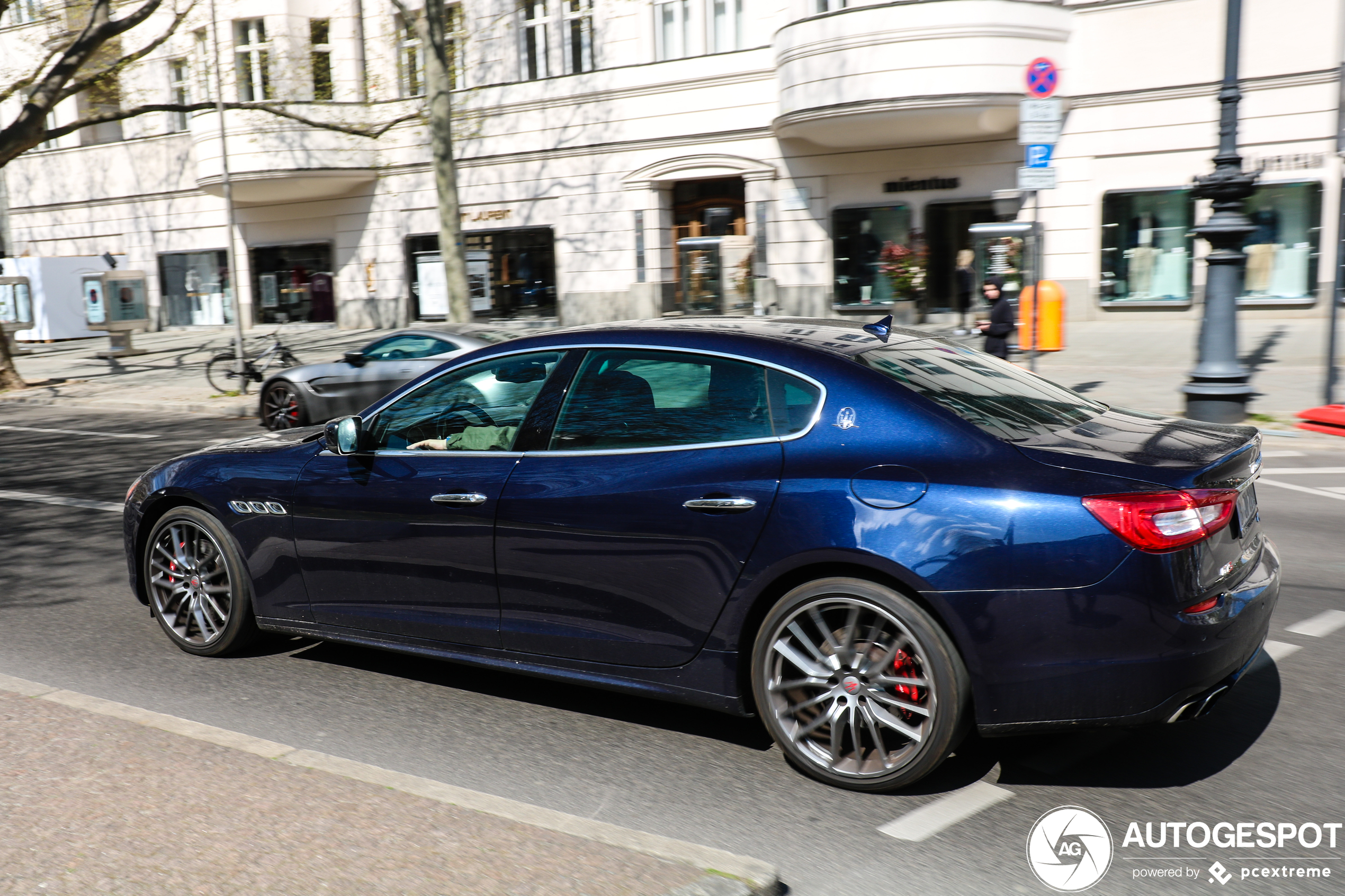 Maserati Quattroporte GTS 2013