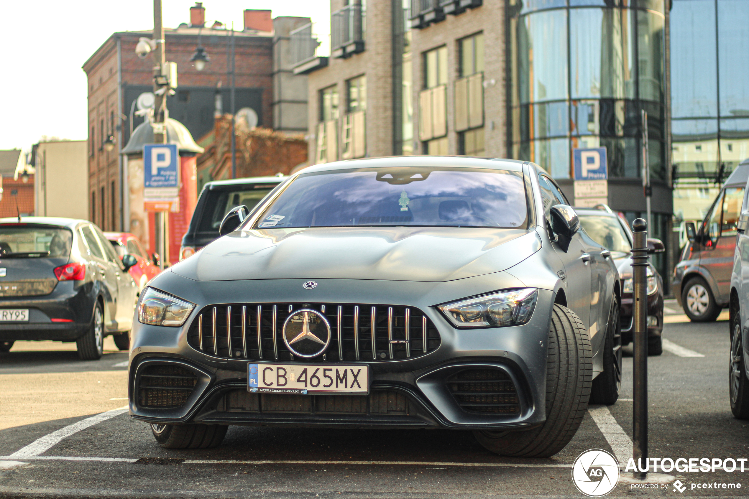 Mercedes-AMG GT 63 S X290