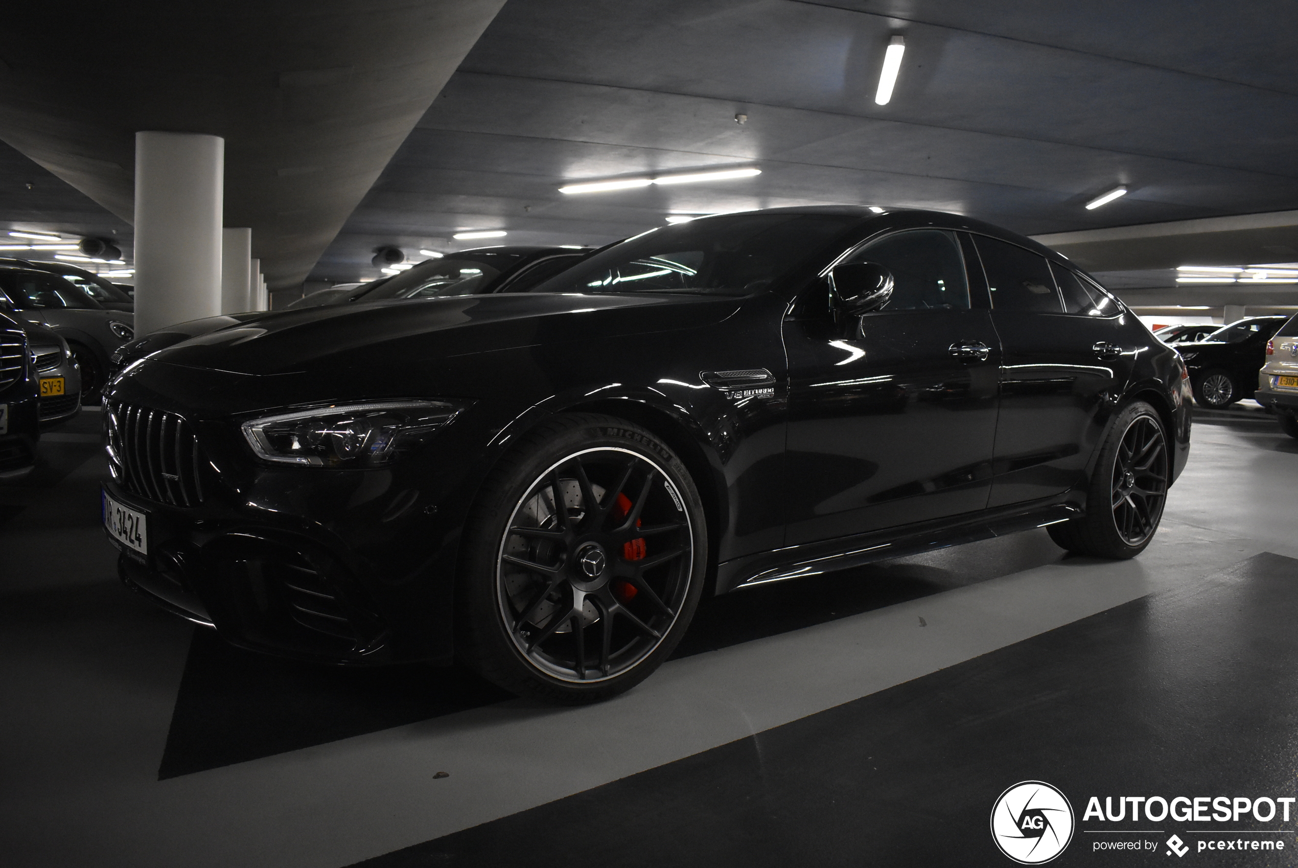 Mercedes-AMG GT 63 X290