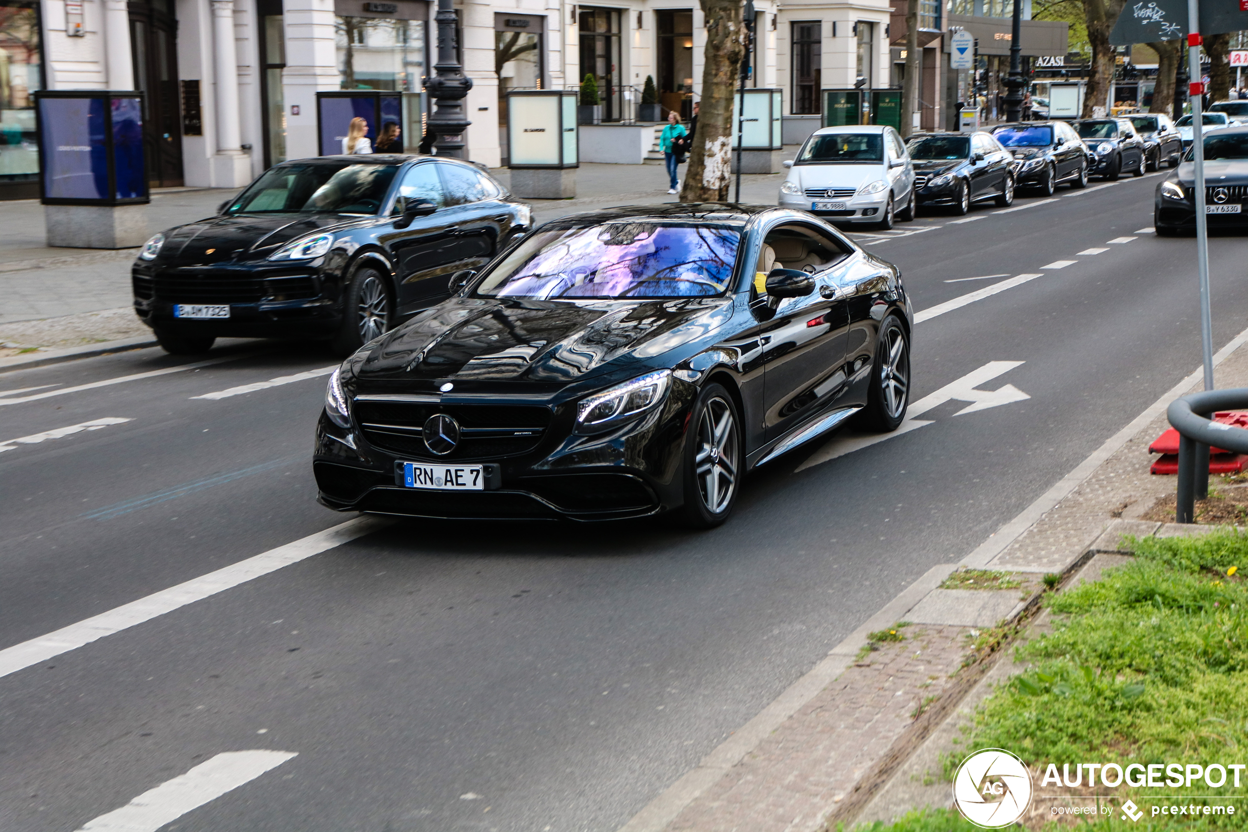 Mercedes-Benz S 63 AMG Coupé C217