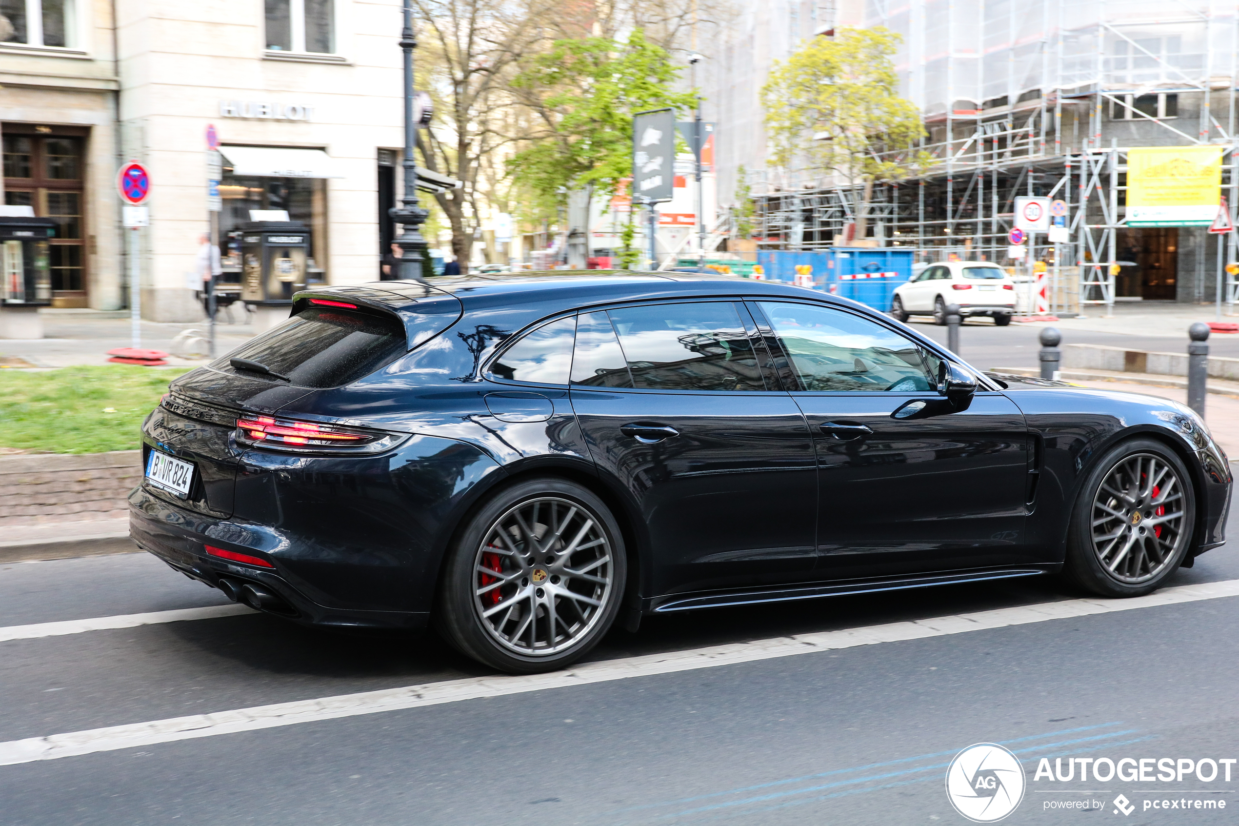 Porsche 971 Panamera GTS Sport Turismo