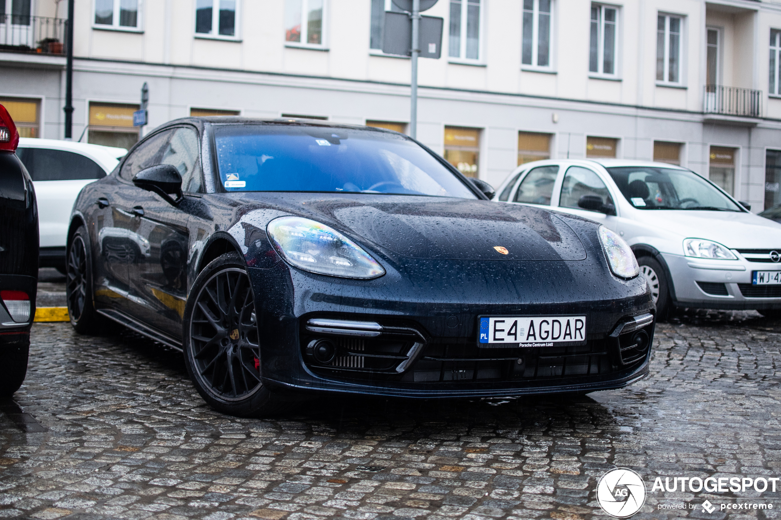 Porsche 971 Panamera Turbo