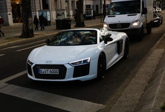 Audi R8 V10 Spyder 2016