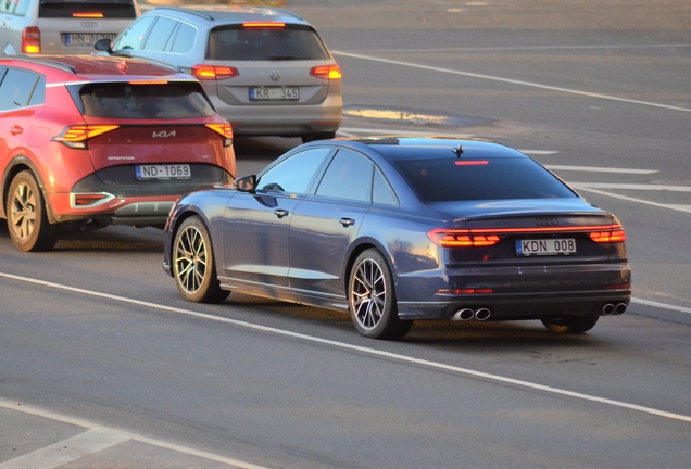 Audi S8 D5