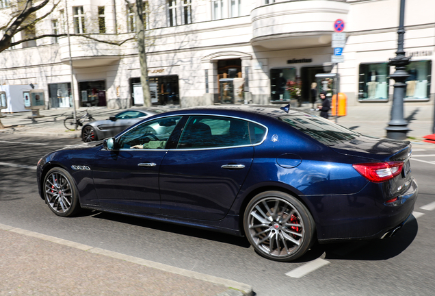 Maserati Quattroporte GTS 2013