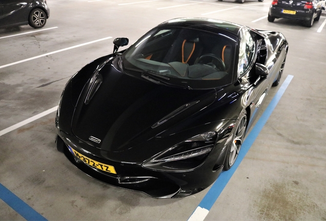 McLaren 720S Spider