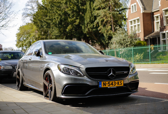 Mercedes-AMG C 63 S W205