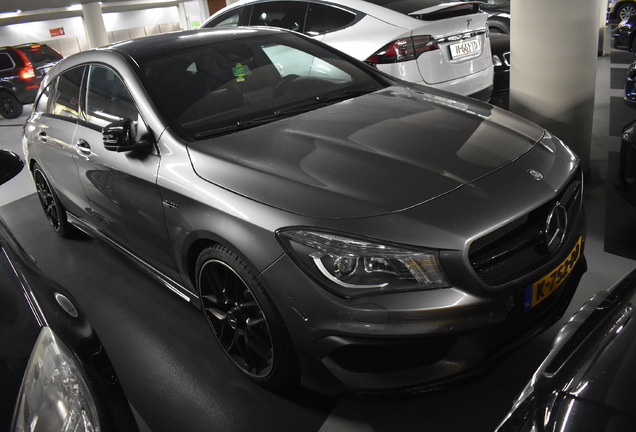 Mercedes-Benz CLA 45 AMG Shooting Brake