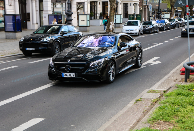 Mercedes-Benz S 63 AMG Coupé C217