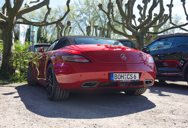 Mercedes-Benz SLS AMG Roadster