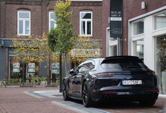 Porsche 971 Panamera GTS Sport Turismo