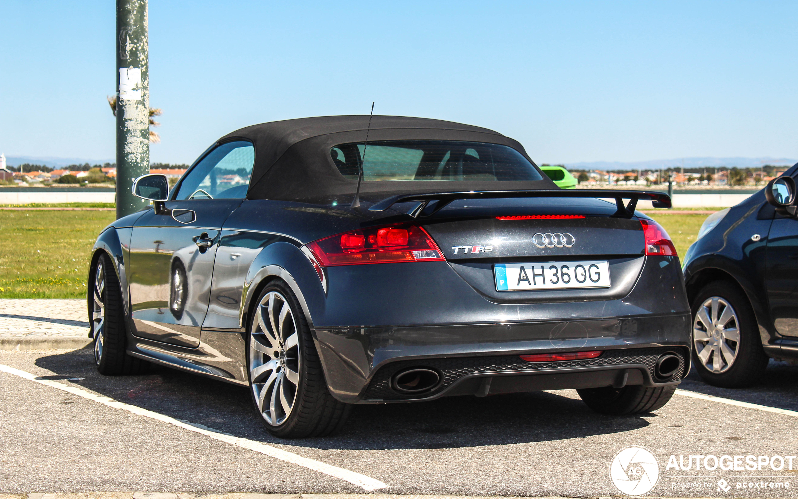 Audi TT-RS Roadster