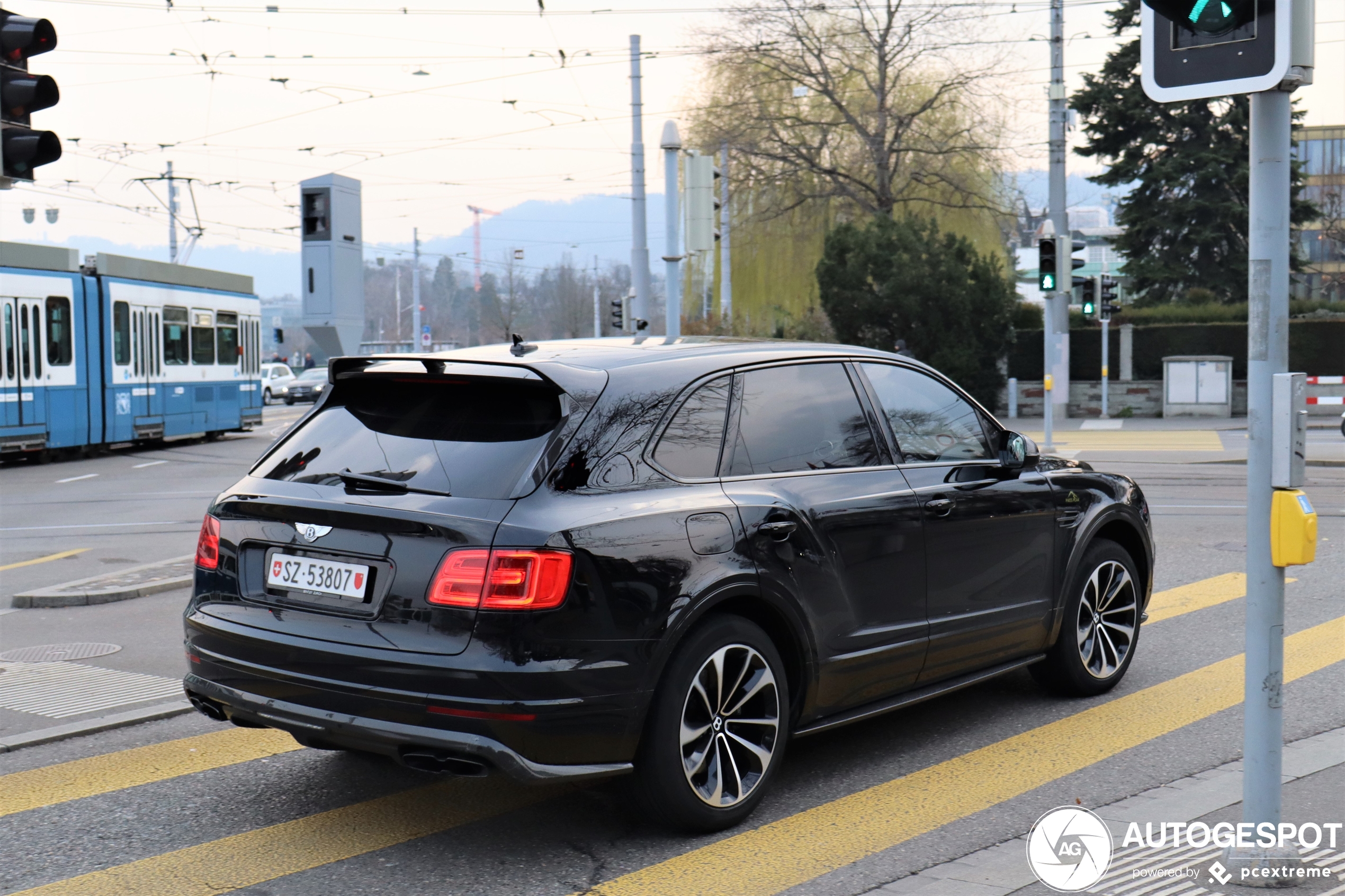 Bentley Bentayga Pikes Peak