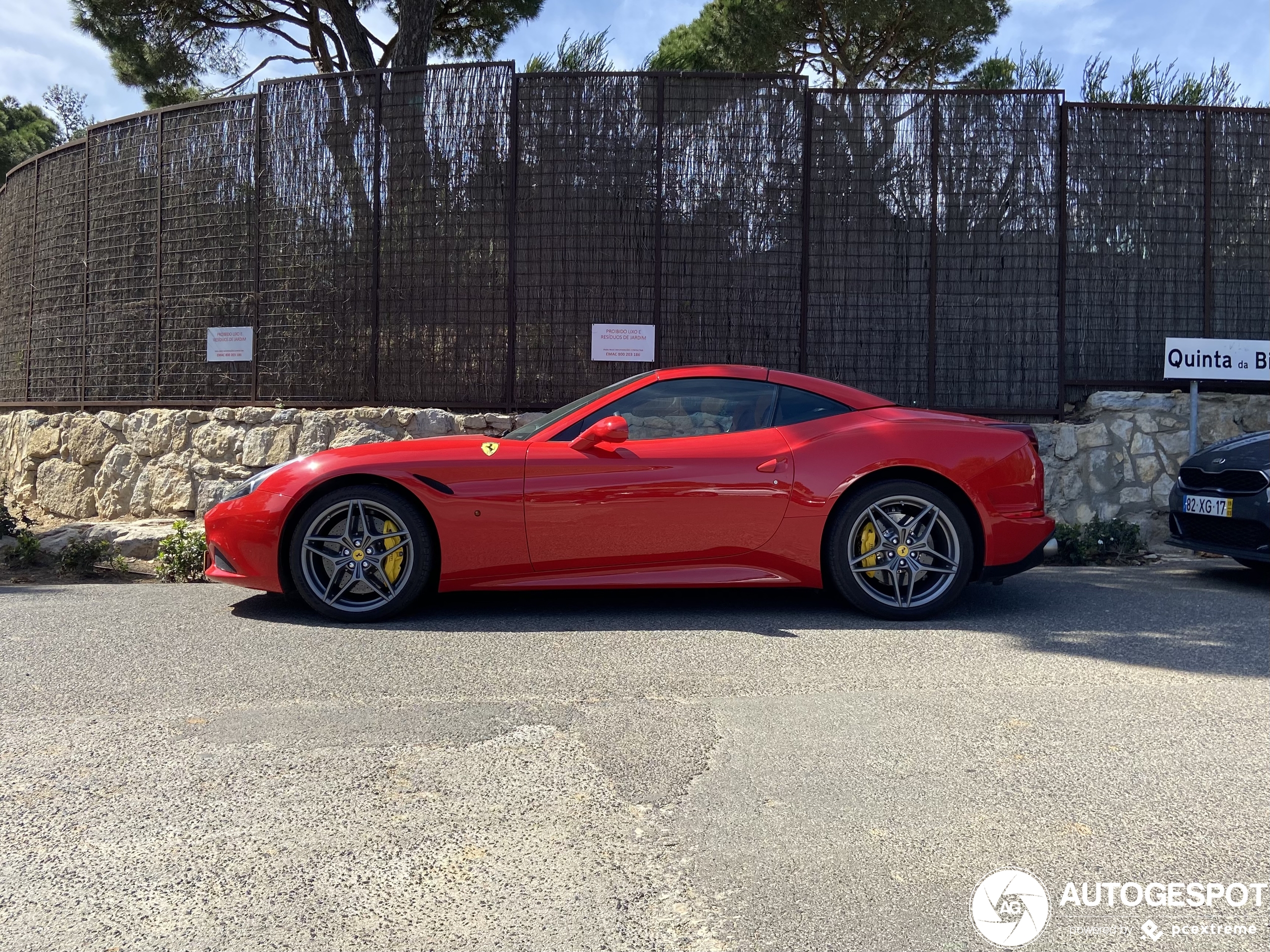 Ferrari California T