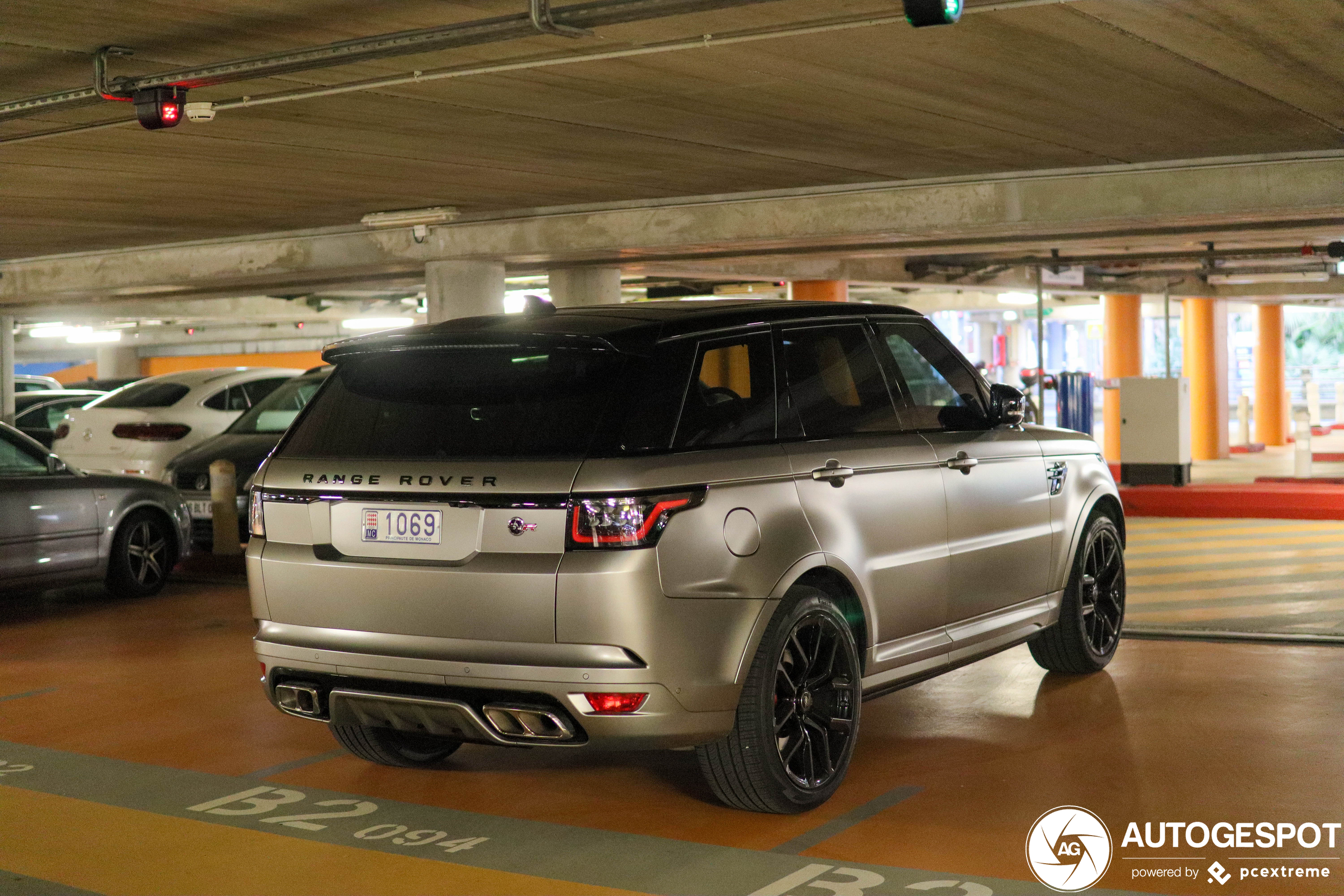 Land Rover Range Rover Sport SVR 2018