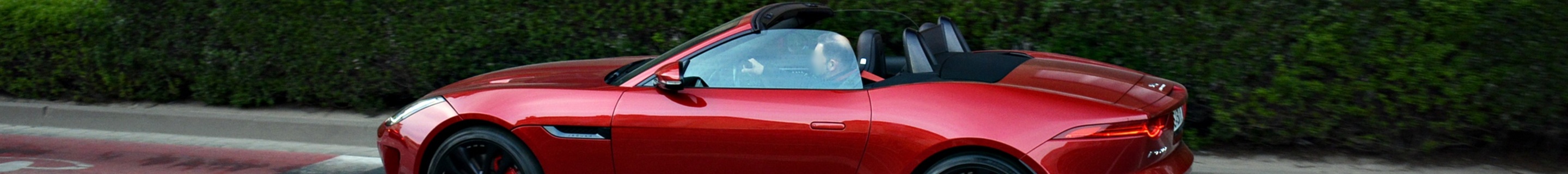 Jaguar F-TYPE R AWD Convertible