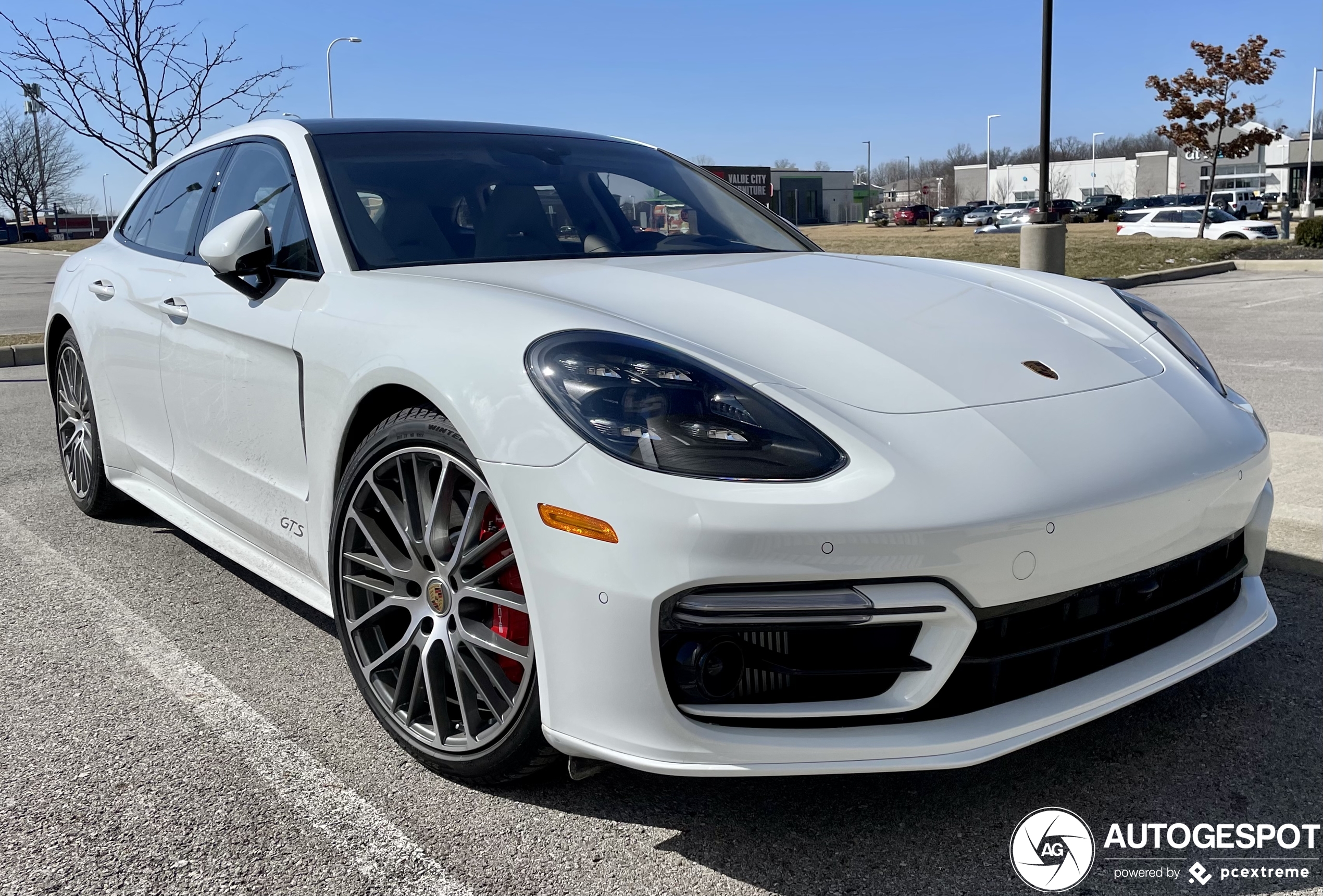 Porsche 971 Panamera GTS Sport Turismo