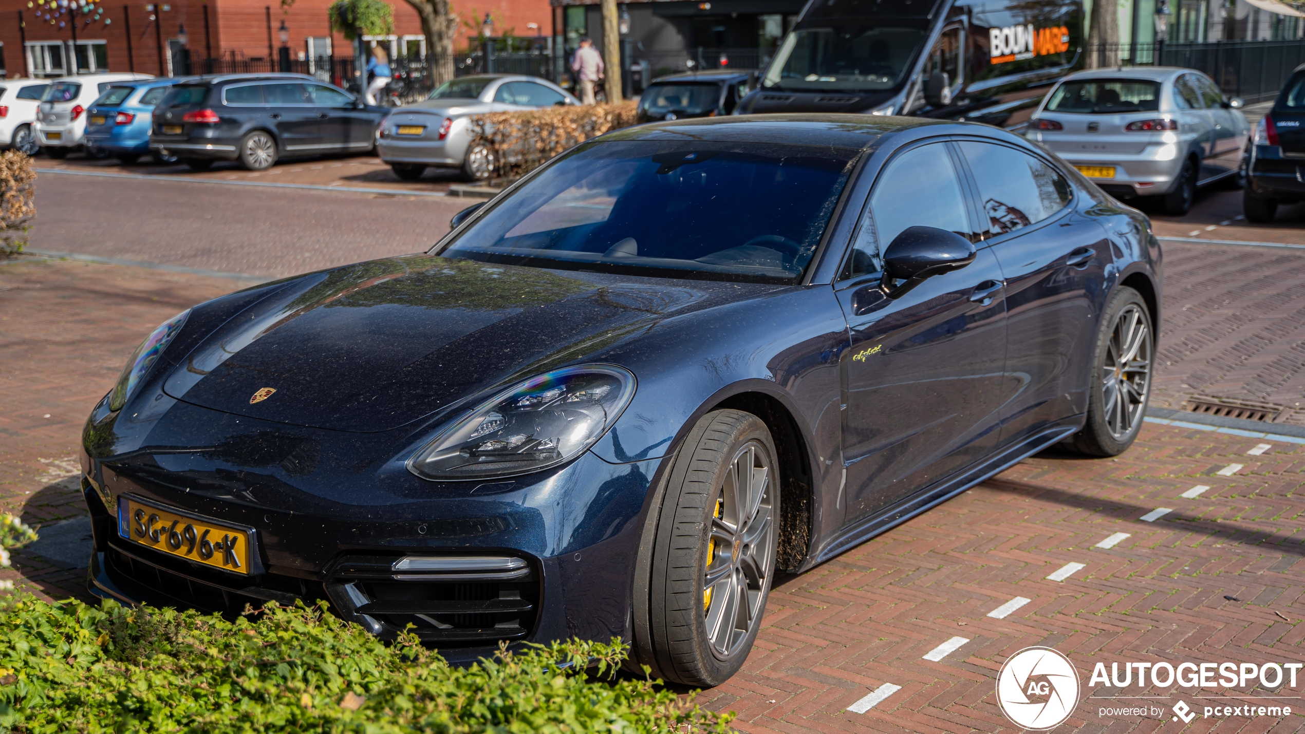 Porsche 971 Panamera Turbo S E-Hybrid