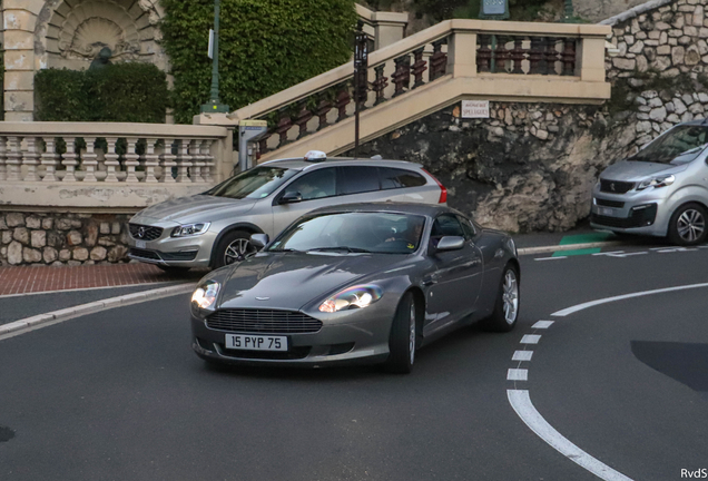 Aston Martin DB9