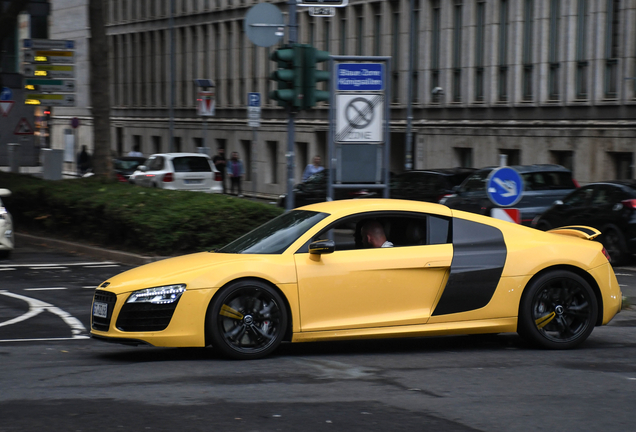 Audi R8 V10 2013