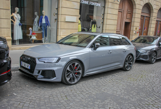 Audi RS4 Avant B9