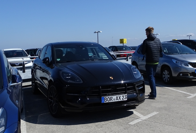 Porsche 95B Macan GTS MkII