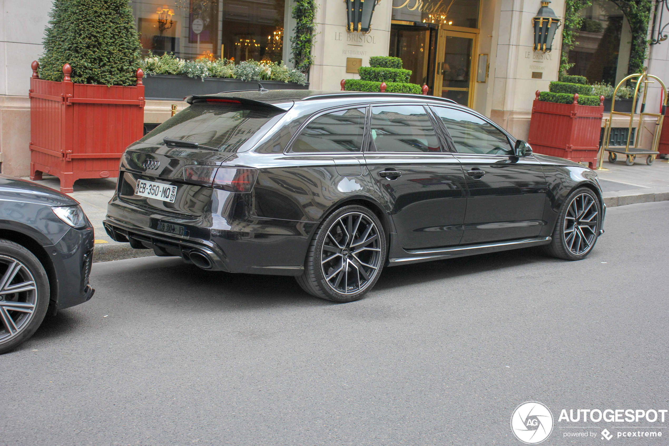 Audi RS6 Avant C7 2015