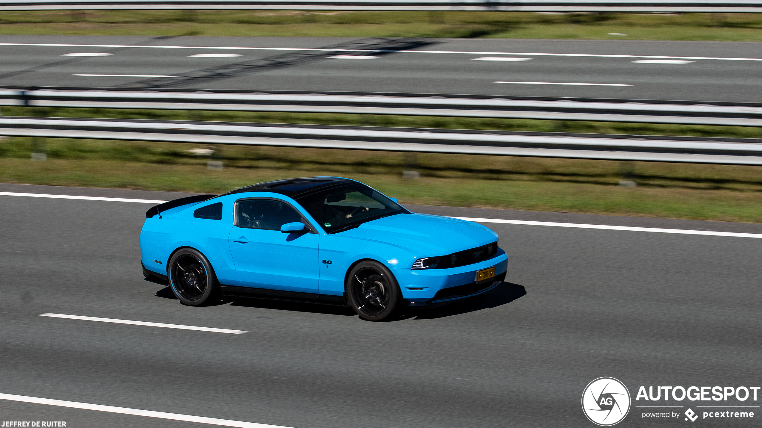 Ford Mustang GT 2011