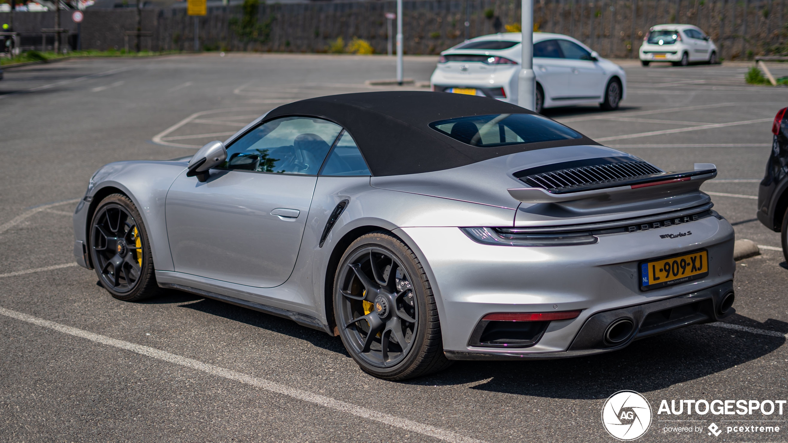 Porsche 992 Turbo S Cabriolet