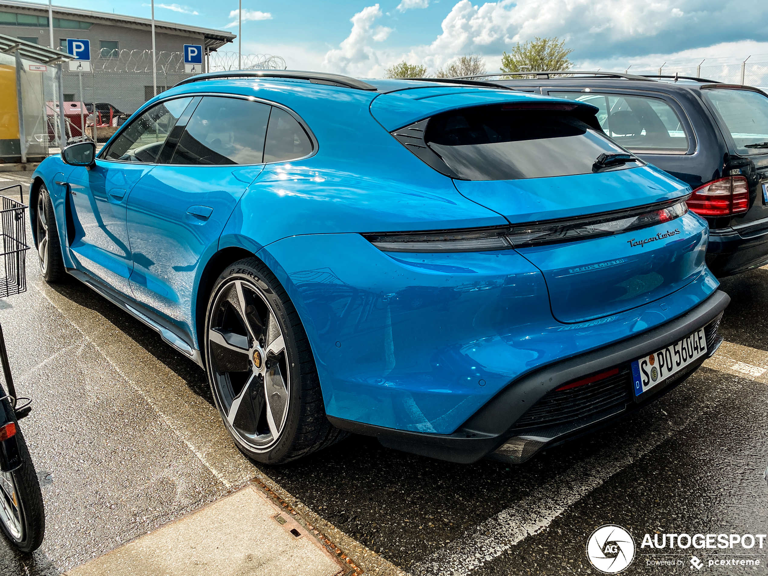 Porsche Taycan Turbo S Sport Turismo