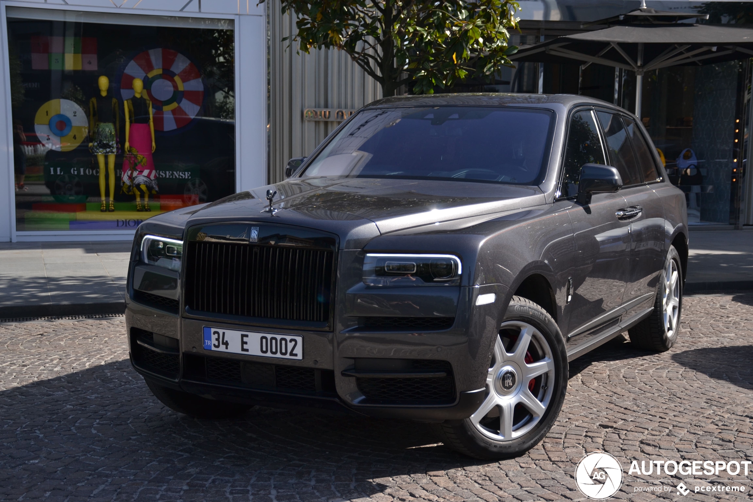 Rolls-Royce Cullinan Black Badge