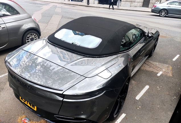 Aston Martin DBS Superleggera Volante