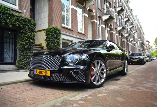 Bentley Continental GTC V8 2020