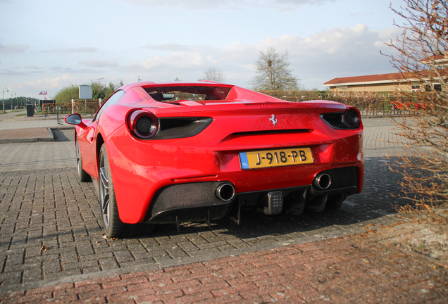 Ferrari 488 Spider