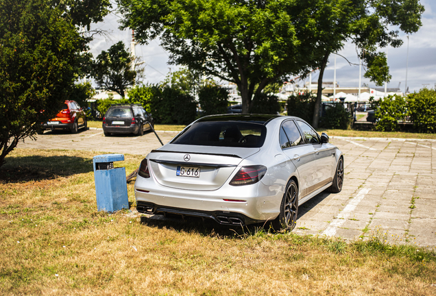 Mercedes-AMG E 63 S W213 Edition 1