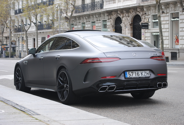 Mercedes-AMG GT 63 S X290