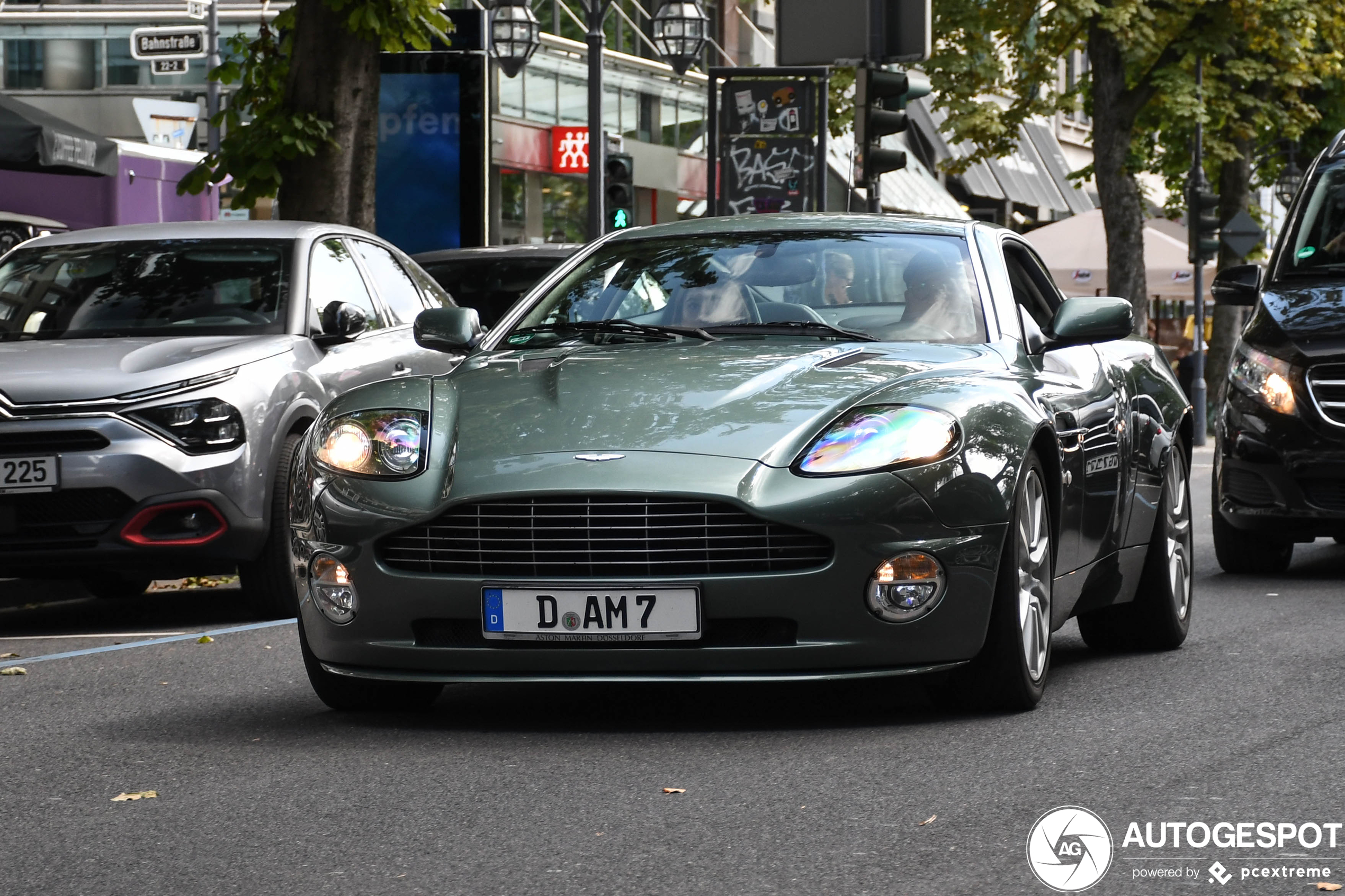 Aston Martin Vanquish S