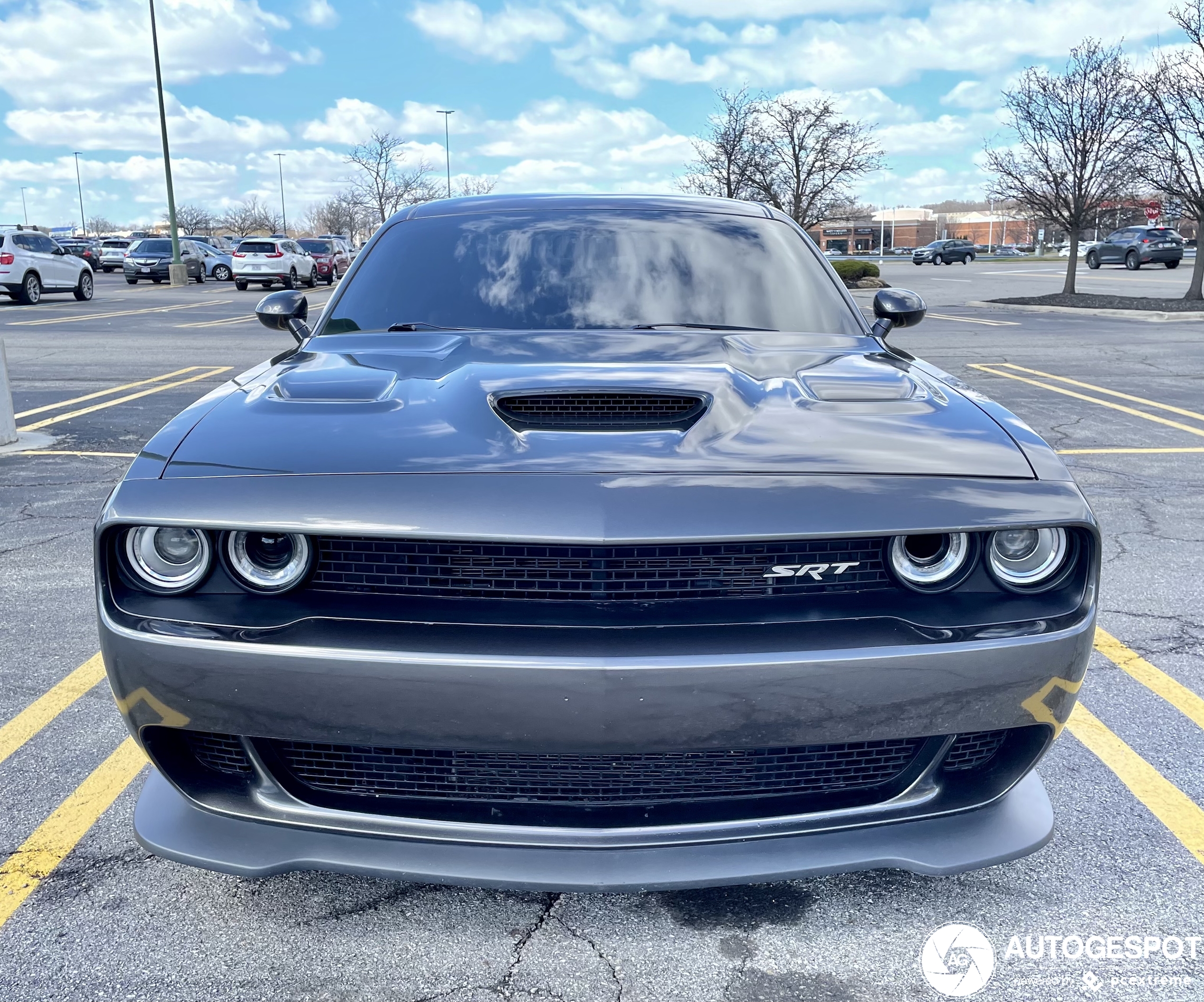 Dodge Challenger SRT Hellcat