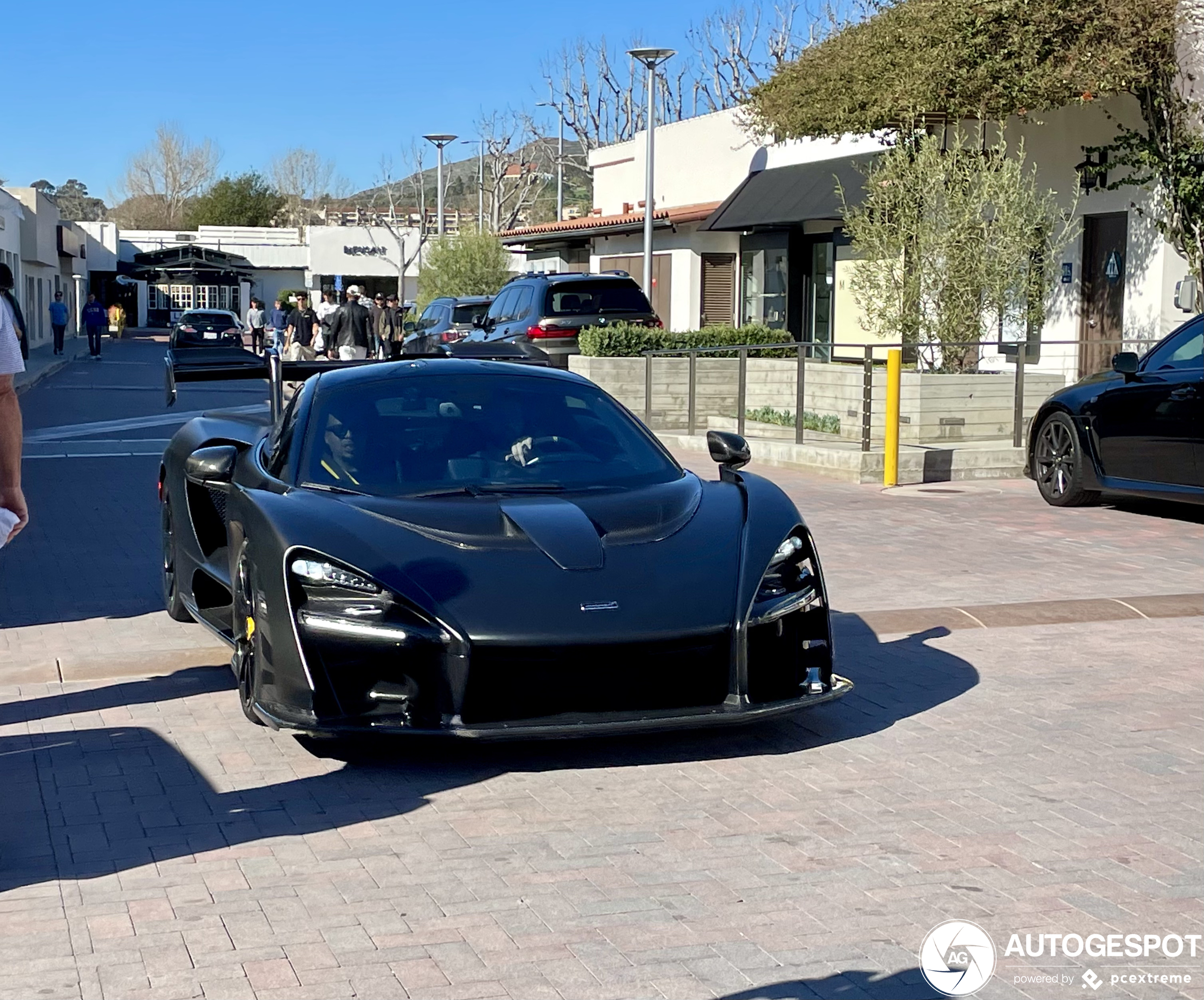 McLaren Senna