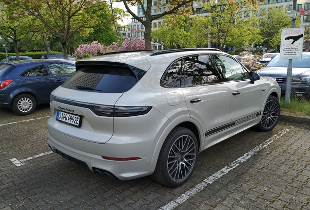 Porsche Cayenne Turbo S E-Hybrid