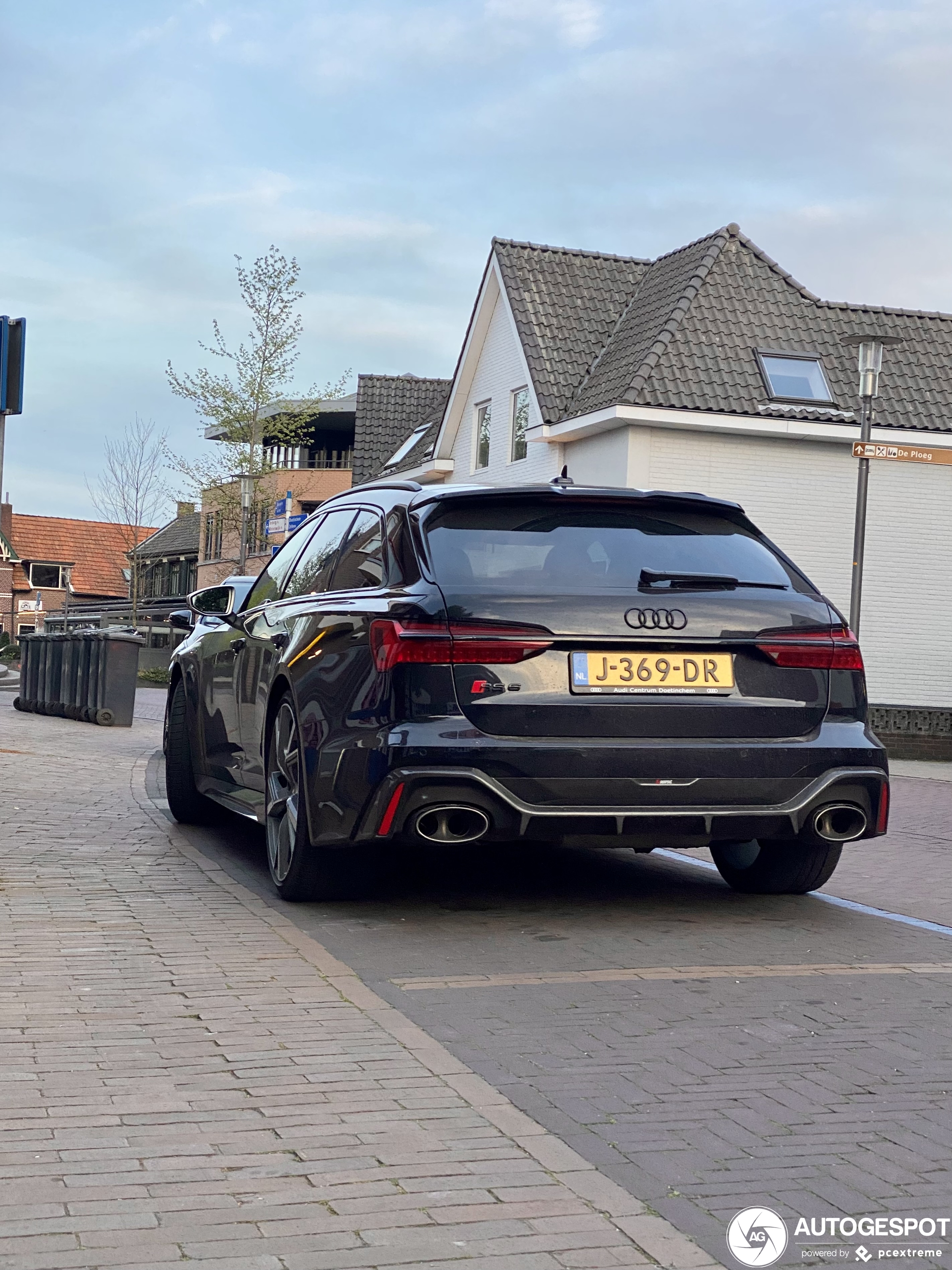 Audi RS6 Avant C8