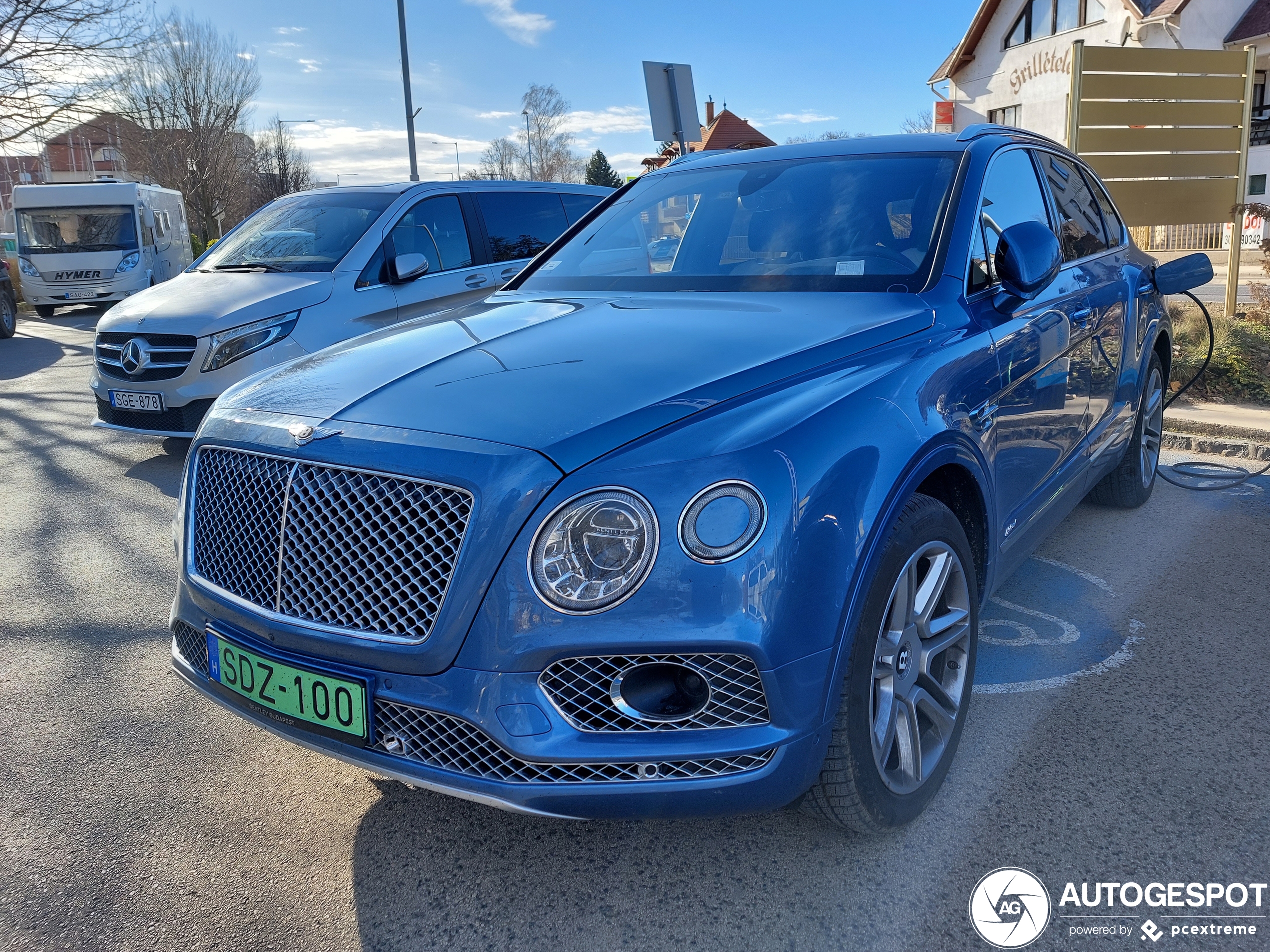 Bentley Bentayga Hybrid