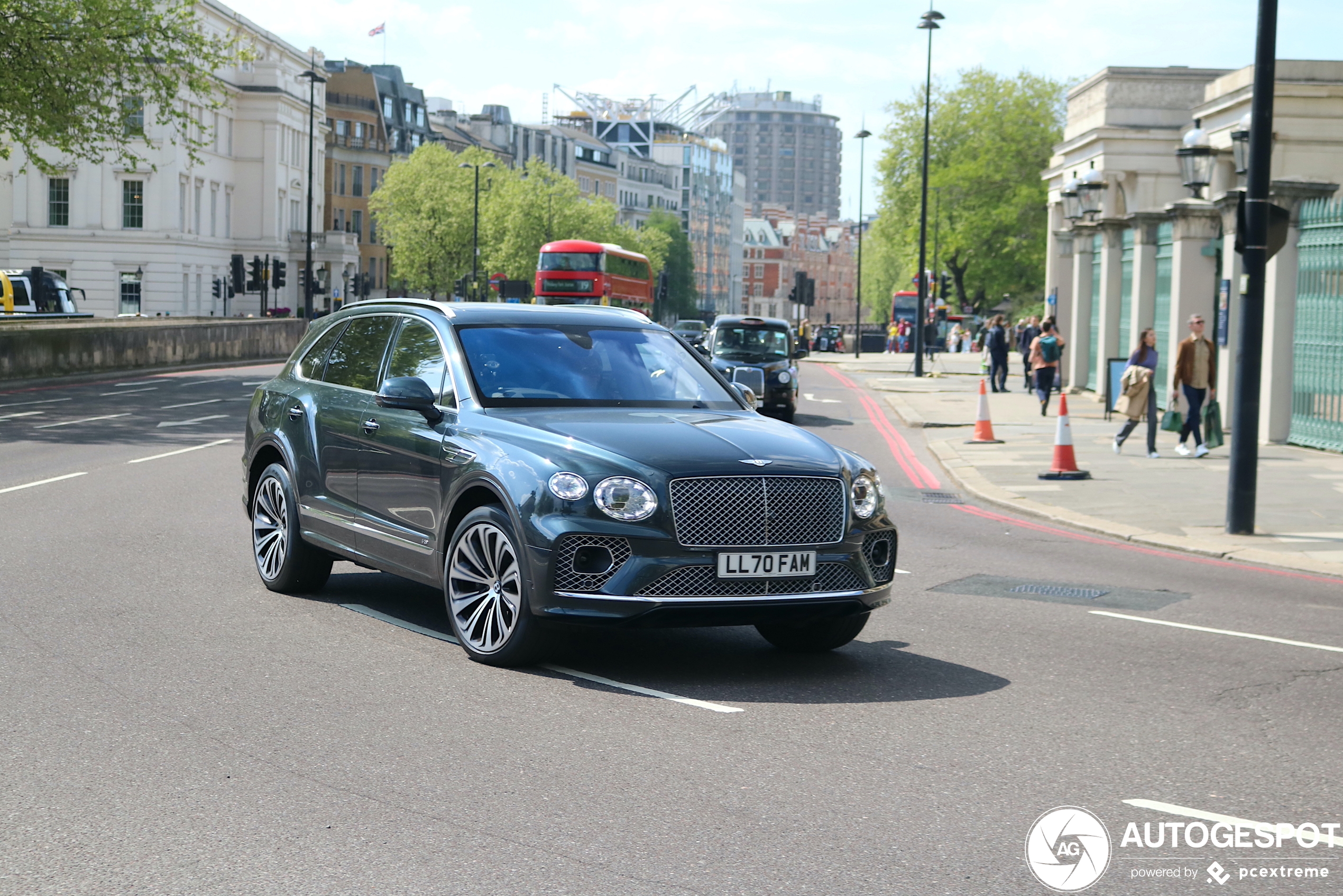 Bentley Bentayga V8 2021 First Edition