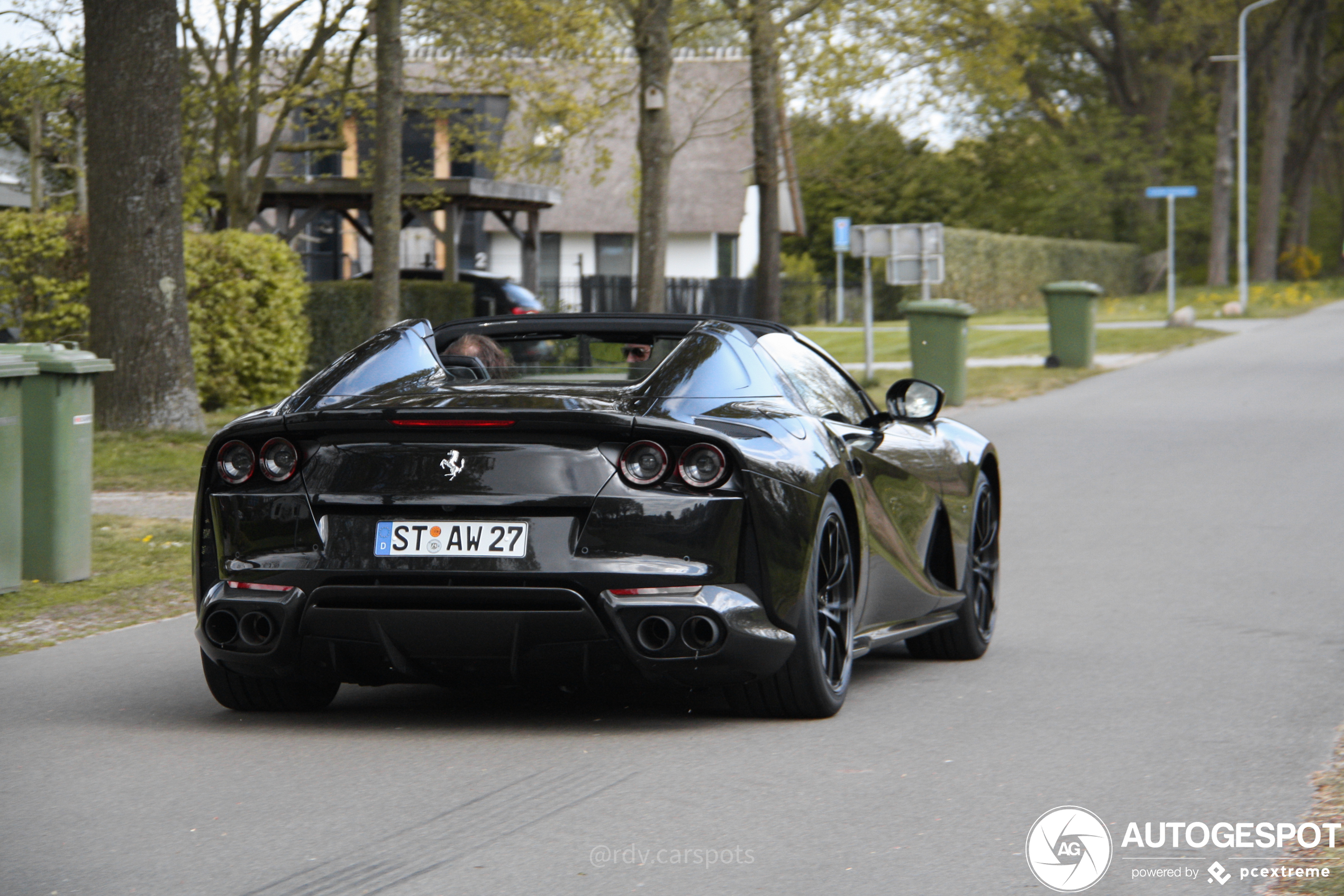 Ferrari 812 GTS