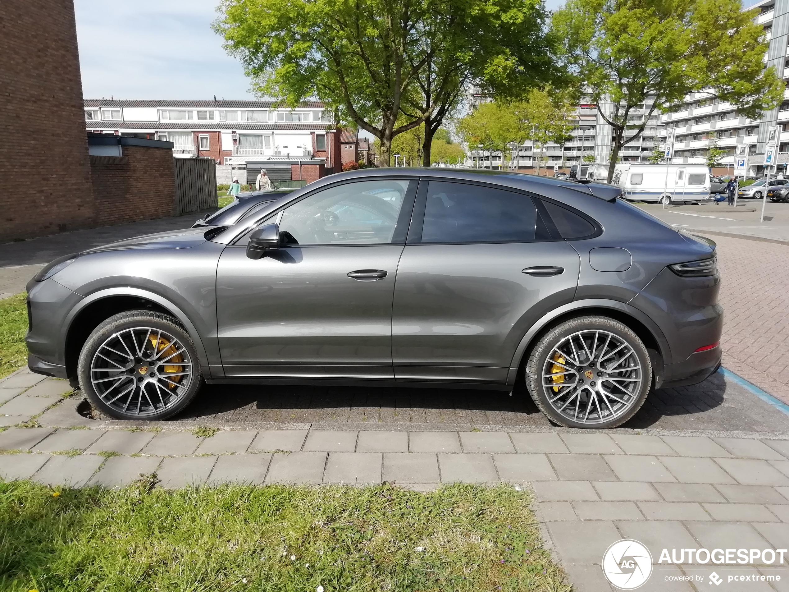 Porsche Cayenne Coupé Turbo S E-Hybrid