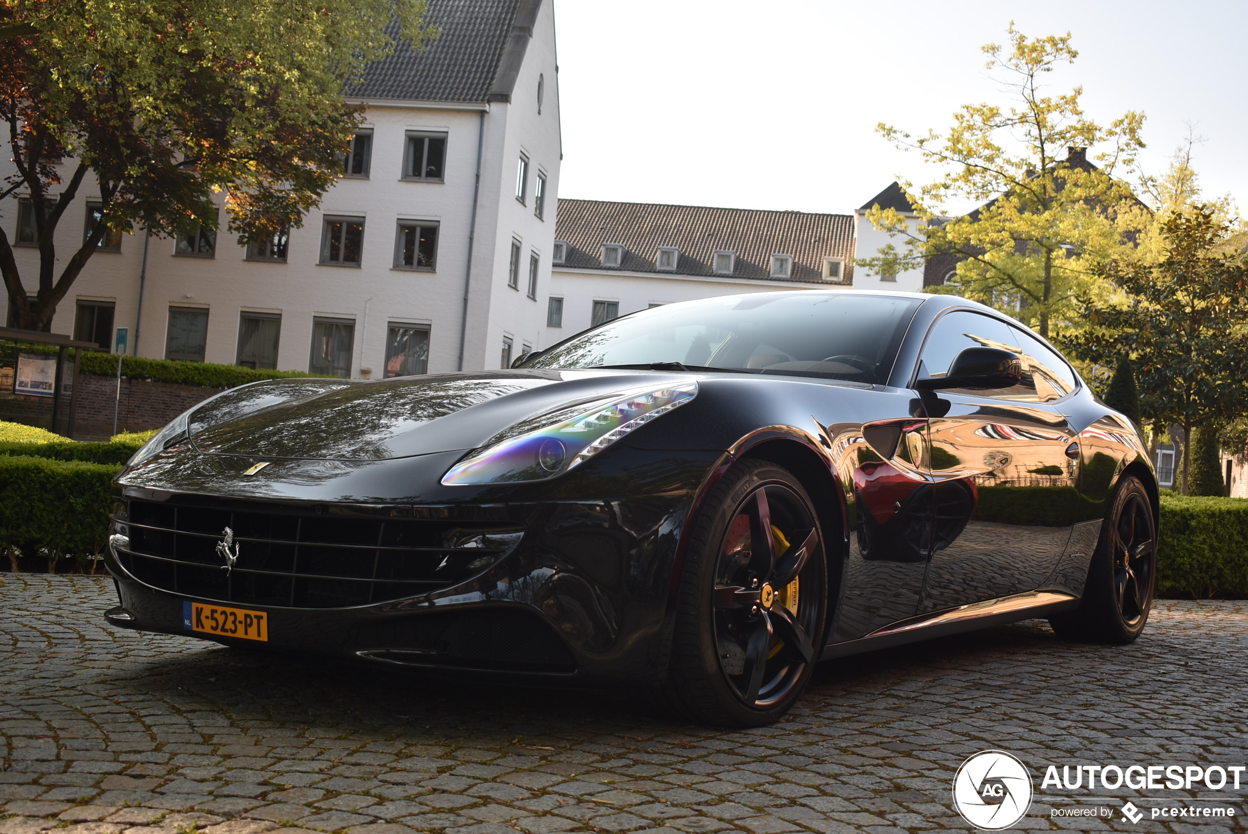 Ferrari FF