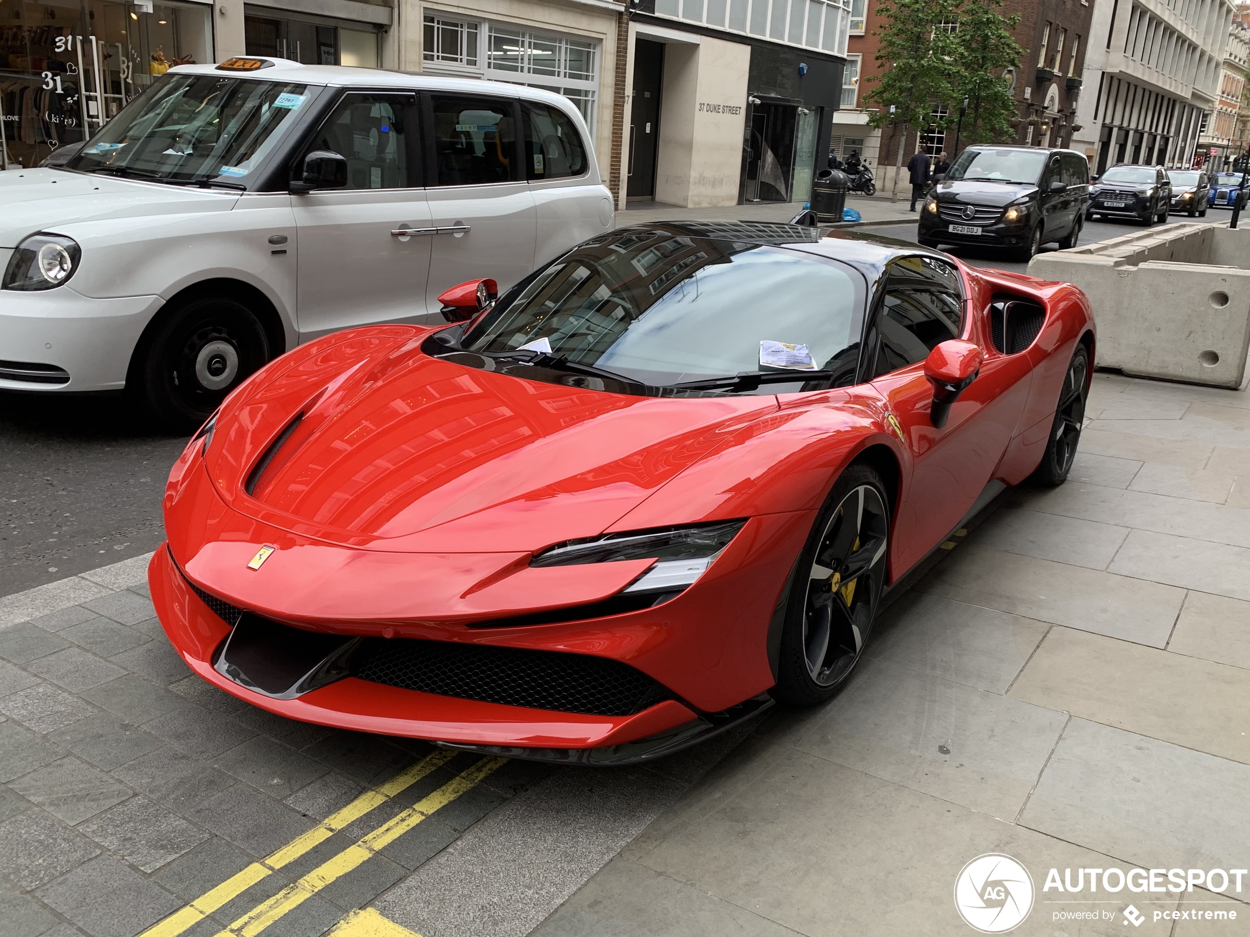 Ferrari SF90 Stradale