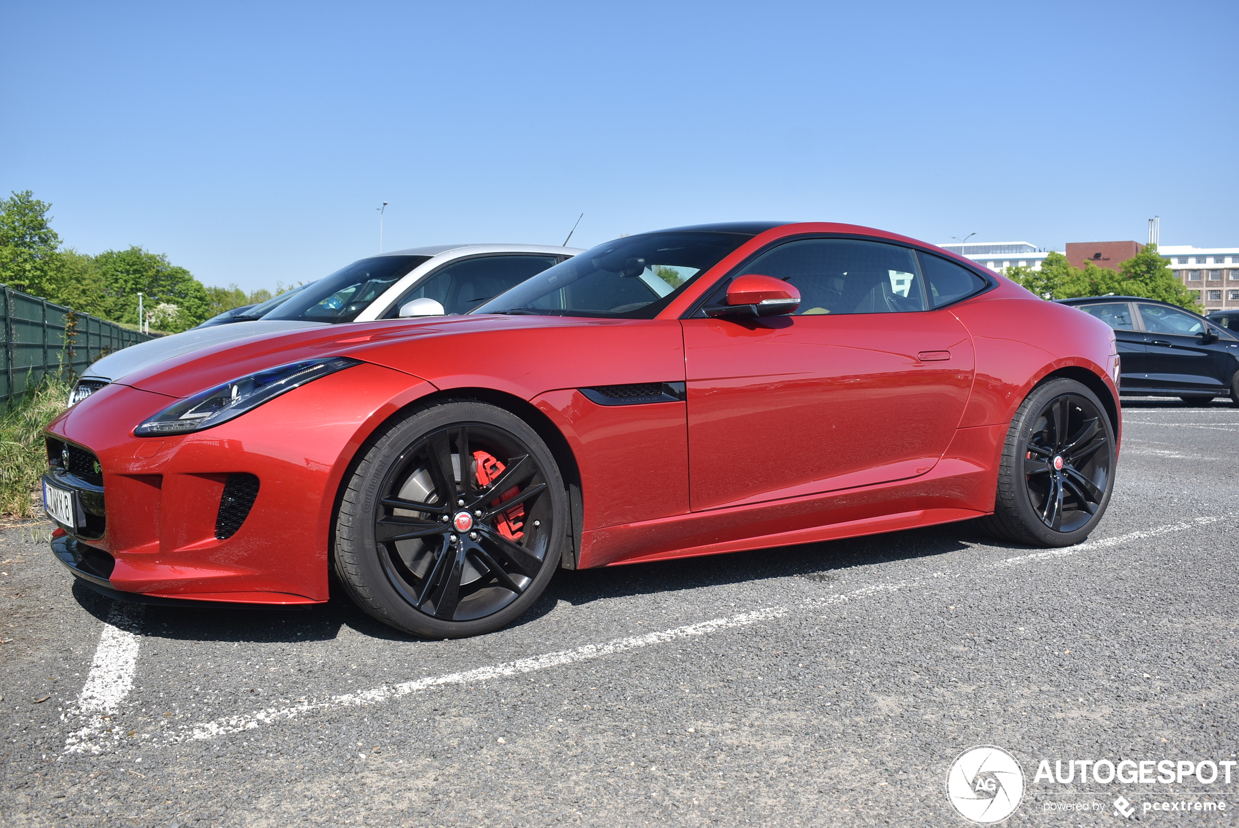 Jaguar F-TYPE R AWD Coupé