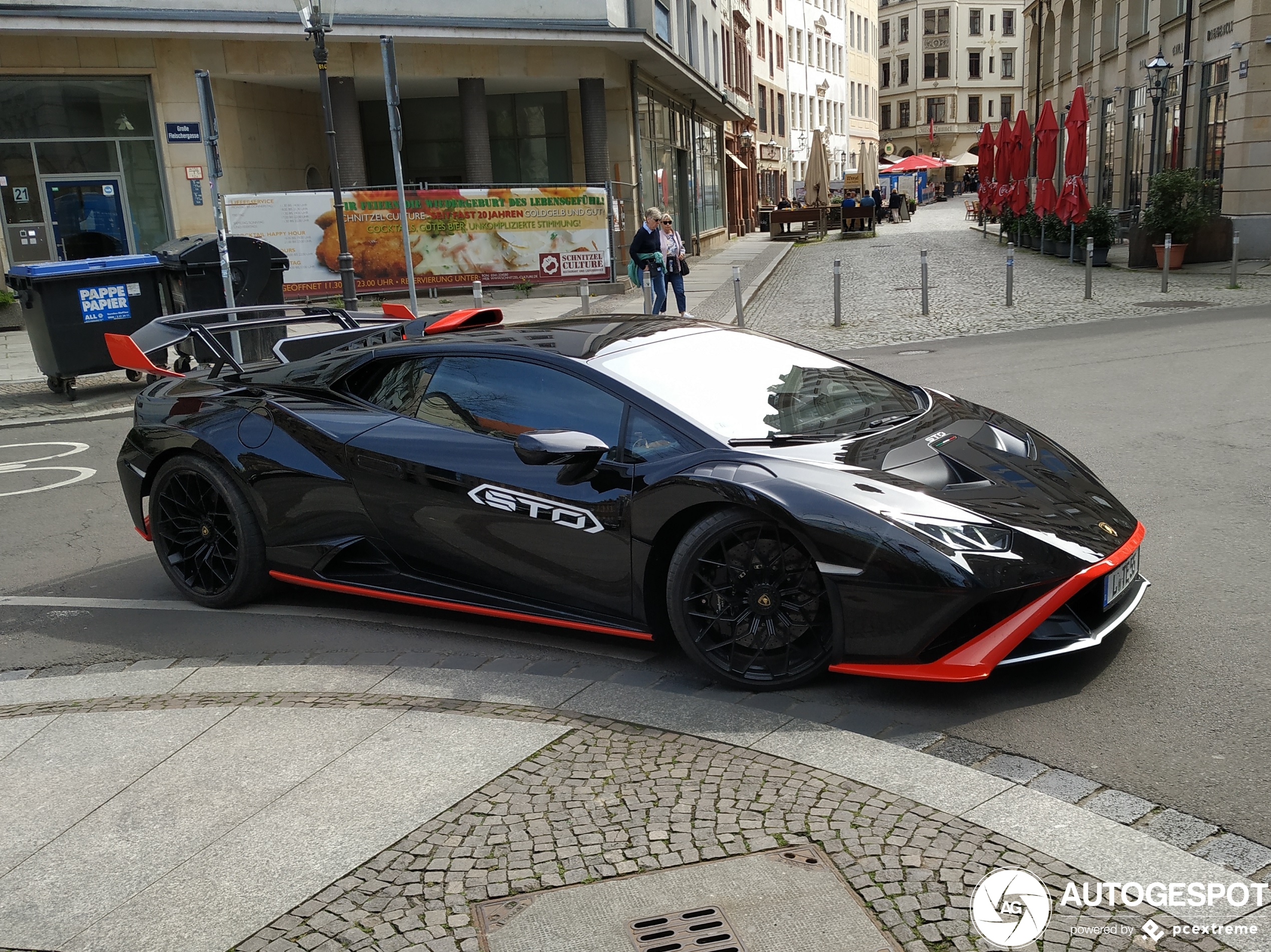 Lamborghini Huracán LP640-2 STO