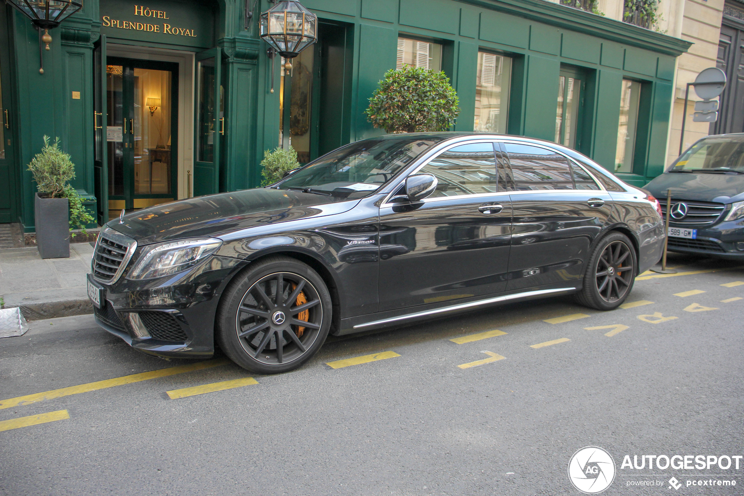 Mercedes-Benz S 63 AMG V222